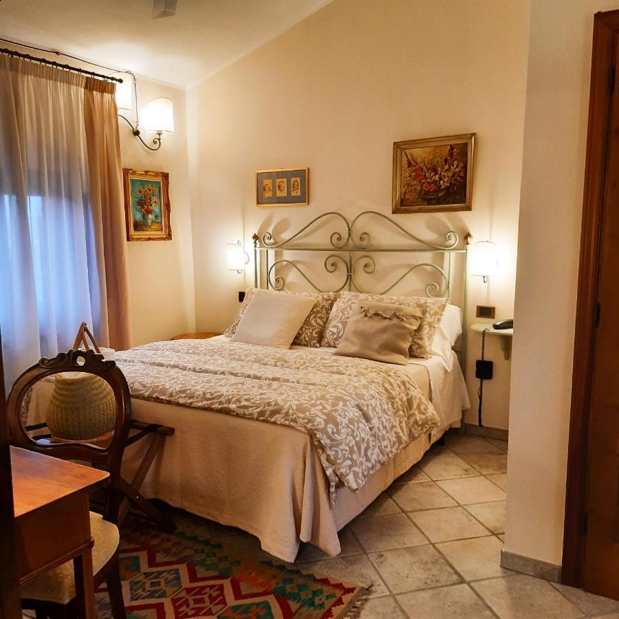 Boutique Hotel Fox'S Inn San Giustino Valdarno Exterior foto