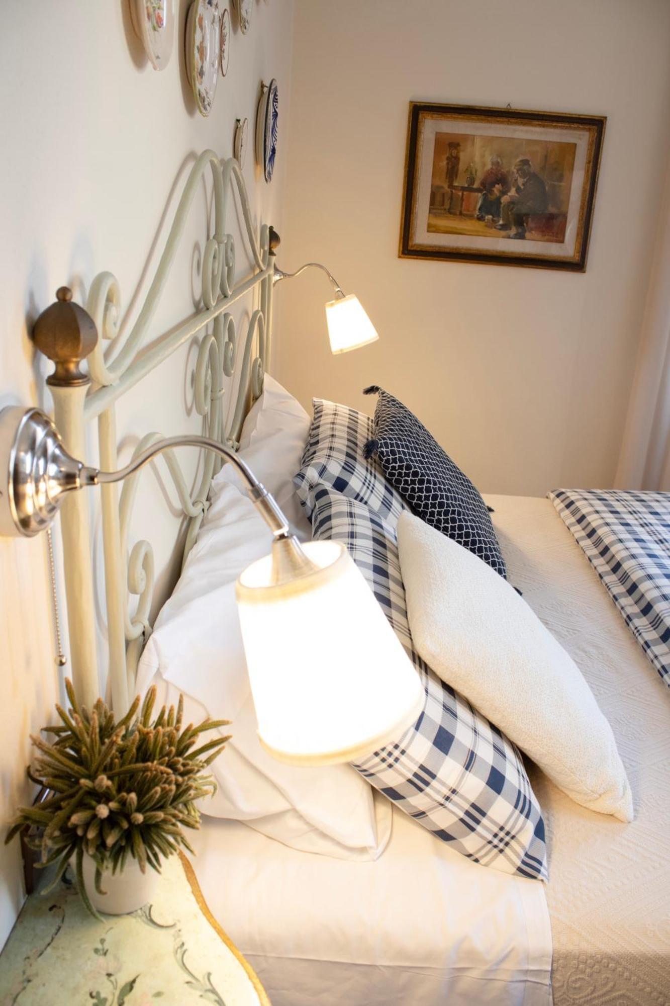 Boutique Hotel Fox'S Inn San Giustino Valdarno Exterior foto